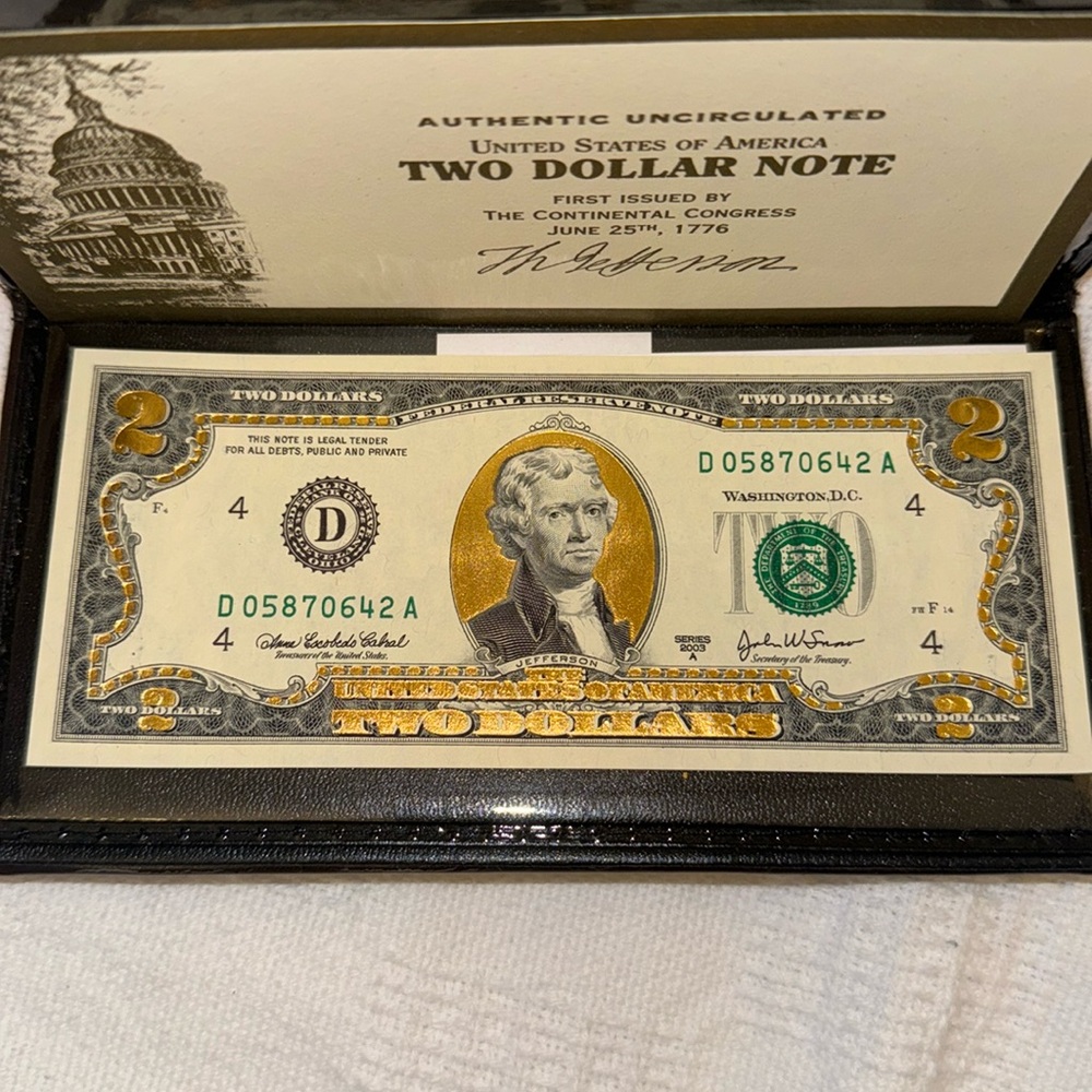 Federal reserve 2$ note gold